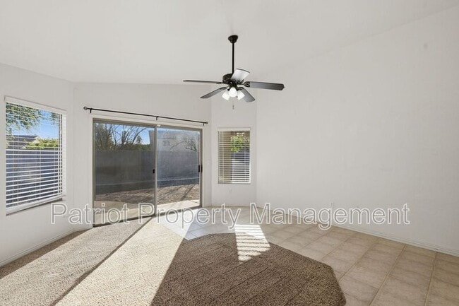 Building Photo - 1281 N McKenna Ln