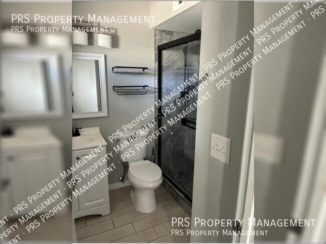 Building Photo - 2454 E Javelina Ave