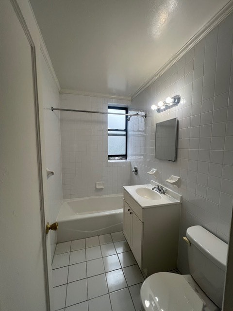 Building Photo - 625 Gramatan Ave