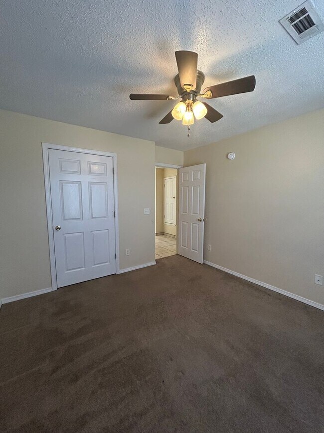 Building Photo - 3510 SW Landau Ct