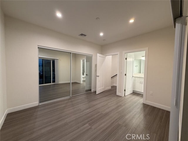 Building Photo - 511 N Azusa Ave