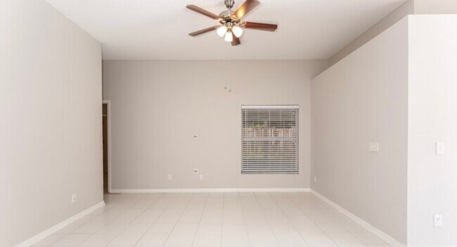 Building Photo - 1505 Scotch Pine Dr