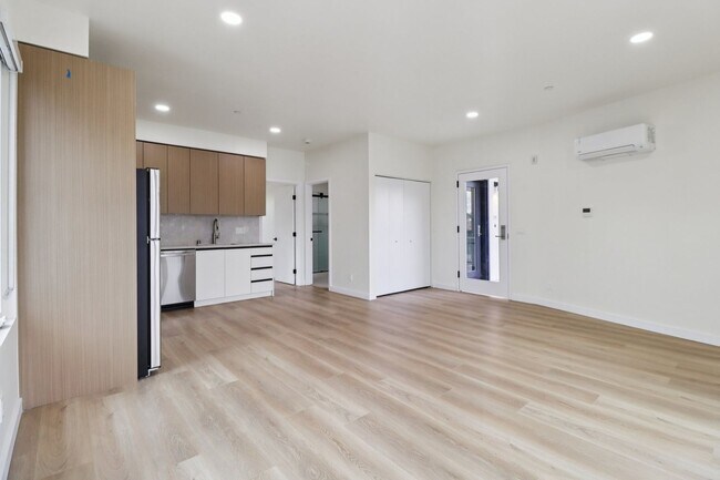 Building Photo - 4456 30th Street - North Parks Elevated Spanish Style Community