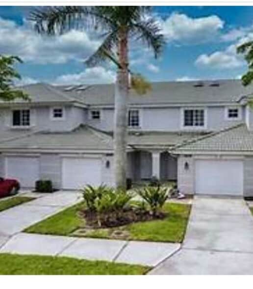 Building Photo - 8204 Pacific Beach Dr