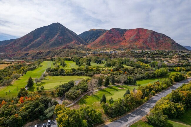 Building Photo - RES_VANDERBEEK_4702