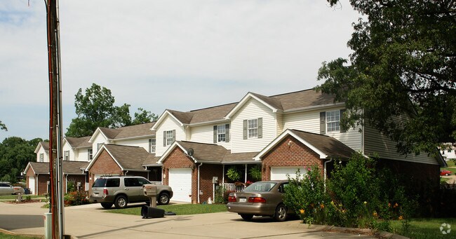 Building Photo - Montana Estates