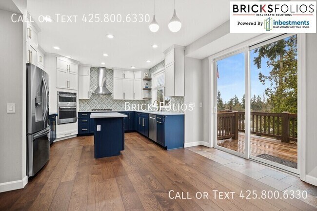 Building Photo - 11435 79th Way NE