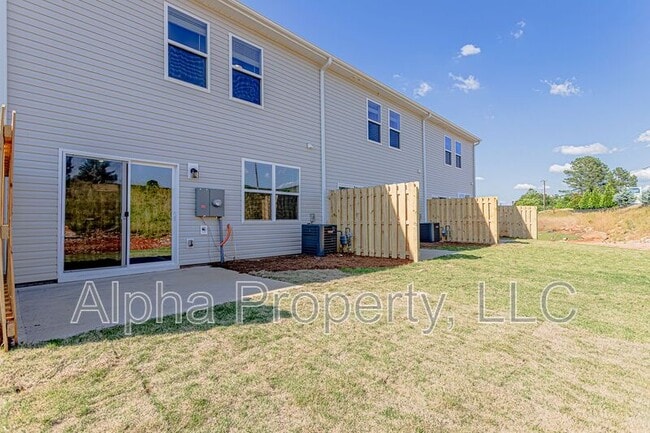 Building Photo - 19 Apricot Ln