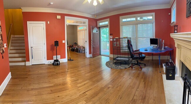 Building Photo - 4 BED/2 BATH PRIVATE DECATUR ESTATE FOR LE...
