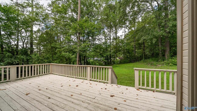 Building Photo - 221 Stone Valley Dr