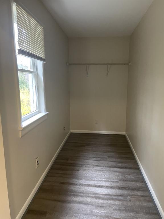 Building Photo - 891 N 4th St