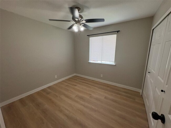 Building Photo - 817 Cactus Dr