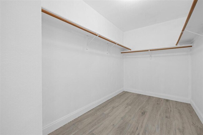 Building Photo - 3809 Haleys Way