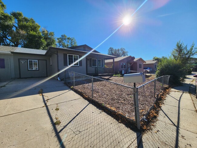 Building Photo - Duplex Located near Fort Carson!!
