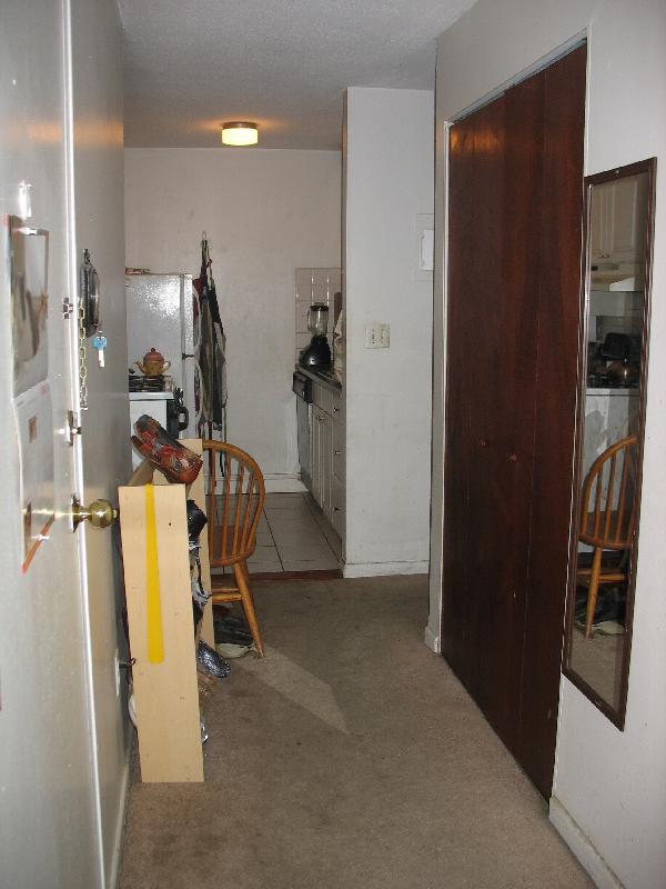 Building Photo - 140 Kenrick St