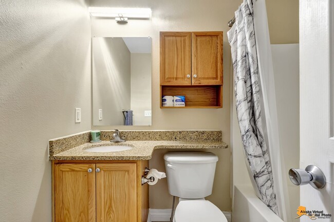 Building Photo - Campbell Four Bedroom Home with Garage