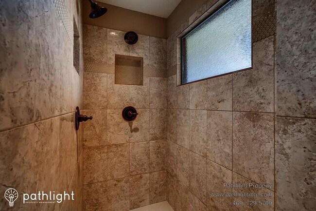 Building Photo - 18880 Iden Way, Lakeville, MN, 55044