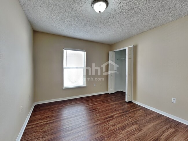 Building Photo - 11331 Ivy Flower Loop