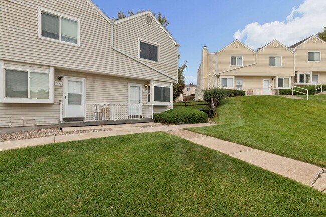 Building Photo - 3181 Vail Pass Dr