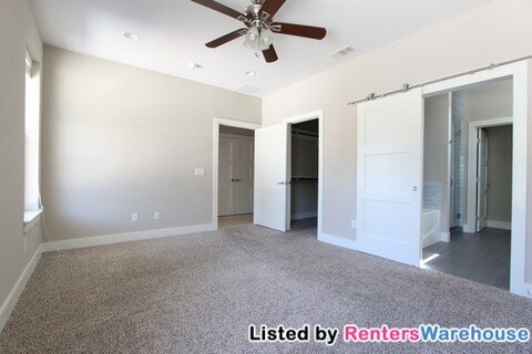 Building Photo - 1206 Deloney St