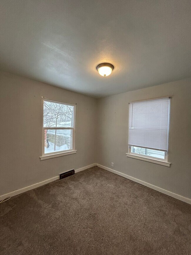 Building Photo - Accepting Section 8 - Updated 3-Bedroom, 1-Bathroom Home with Basement & Garage – $1,350/Month