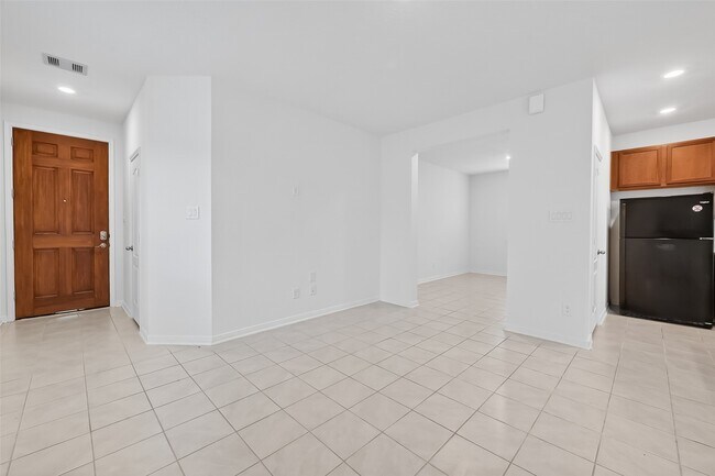 Building Photo - 5607 Grizzly Bear Wy