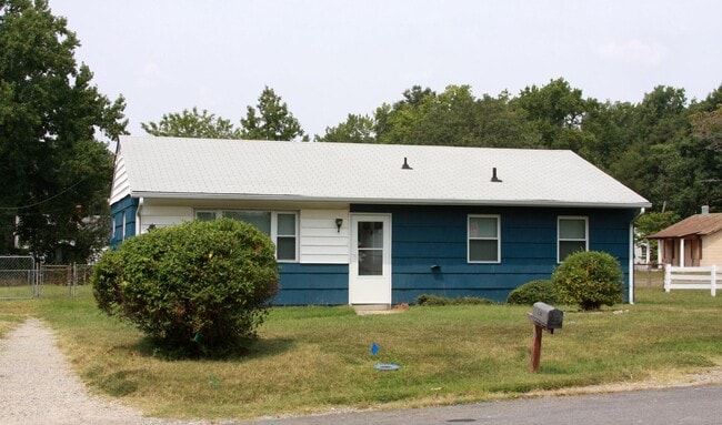 Primary Photo - 3712 Ammons Ave