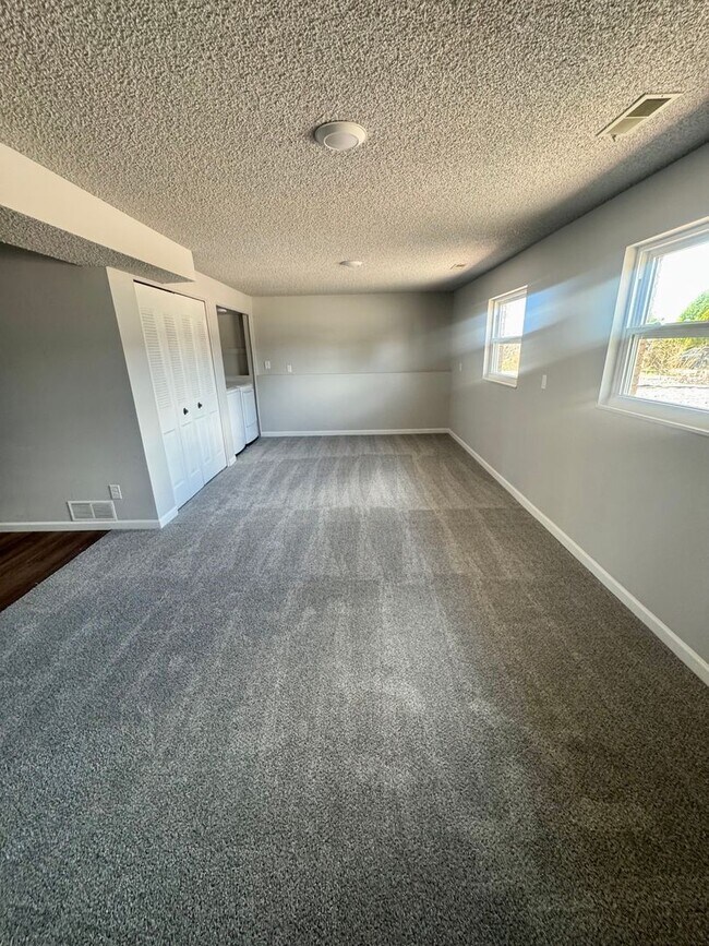 Building Photo - 4 Bedrooom home in Security-Widefield