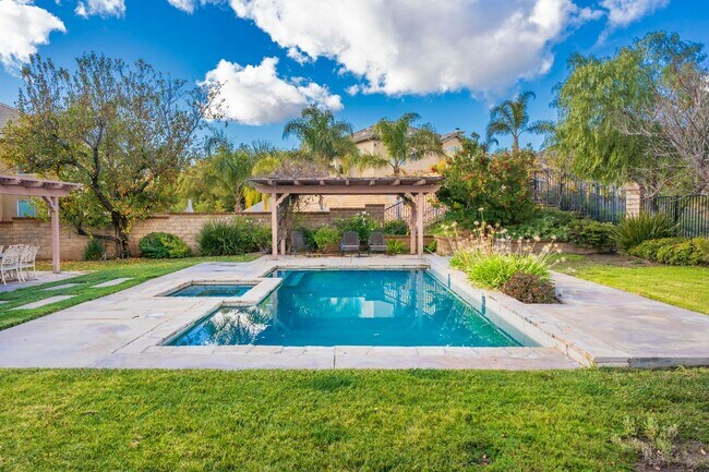 Building Photo - 21603 Glen Canyon Pl