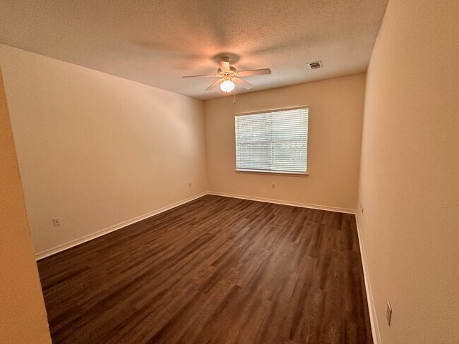 Building Photo - 158 Garnett Bayou Rd