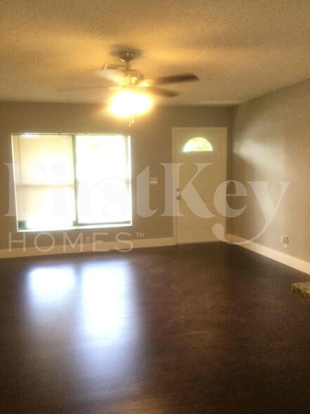 Building Photo - 5896 Triphammer Rd