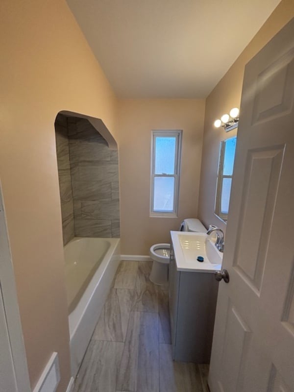 Building Photo - 14125 Winthrop St