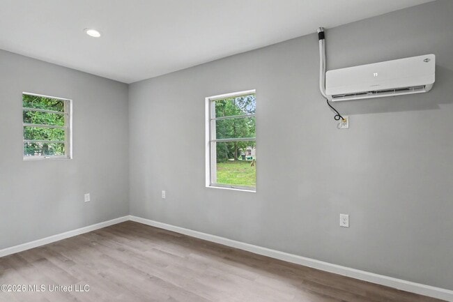 Building Photo - 9424 Daisy Vestry Rd