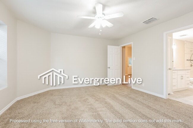 Building Photo - 8734 Shallow Ridge Dr