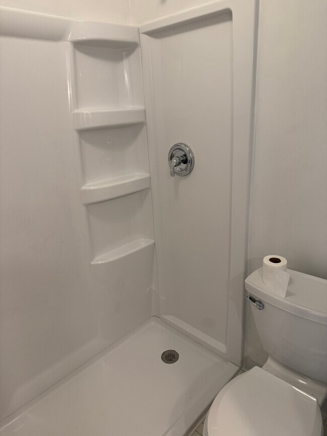 Building Photo - 235 E Palatine Rd