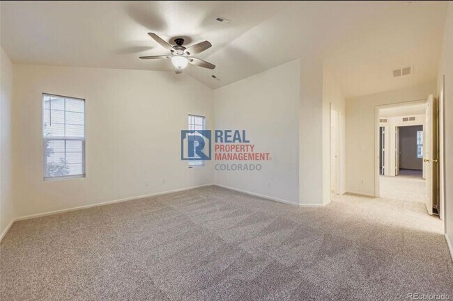 Building Photo - 12740 Jasmine St