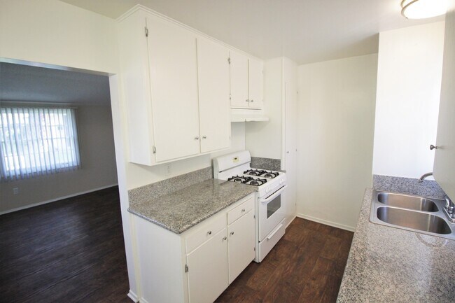 Interior Photo - Applewood Apartments