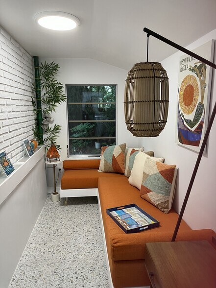 Additional Sleeping Area - 233 Emory Pl