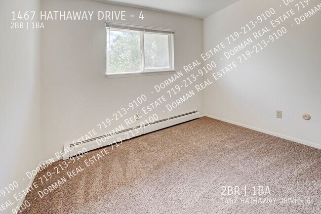 Building Photo - 1467 Hathaway Dr