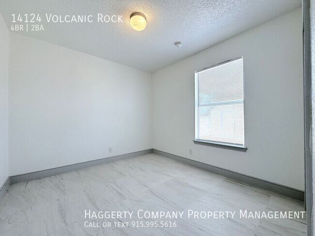 Building Photo - 14124 Volcanic Rock Dr