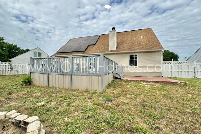 Building Photo - 147 Nicole Ln