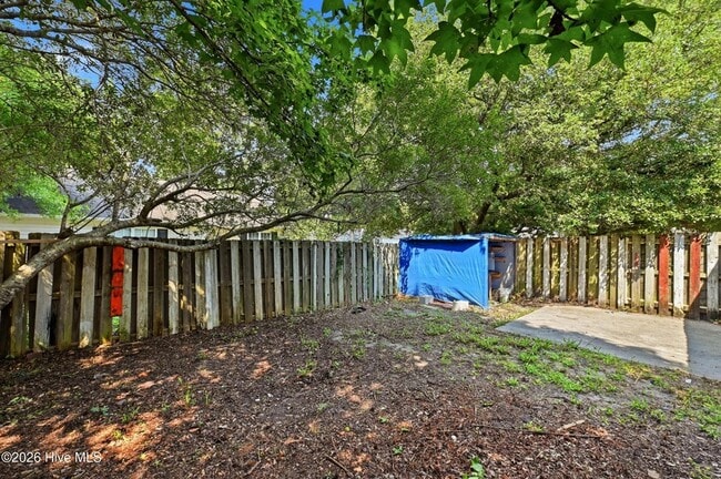 Building Photo - 118 Avondale Ave