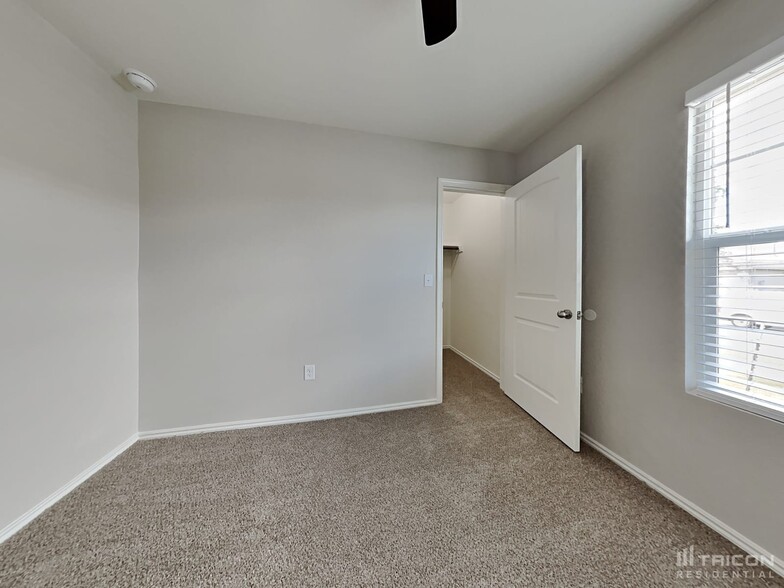 Building Photo - 3701 Tilmon Ln.