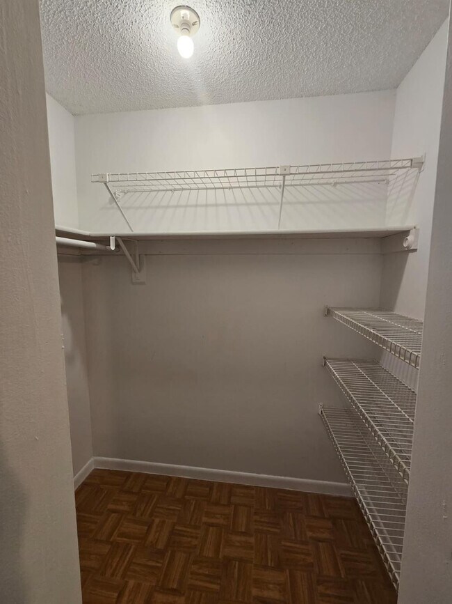 Building Photo - 7743 Balboa St