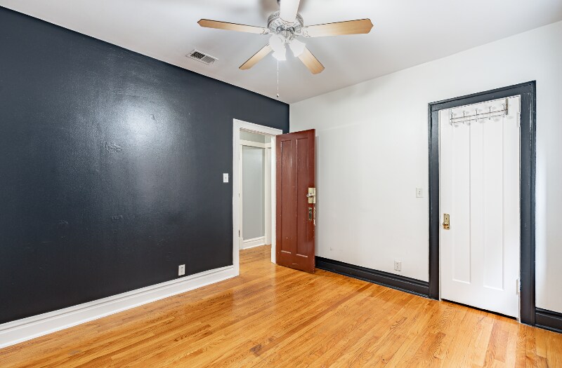 Building Photo - 4627 N Monticello Ave