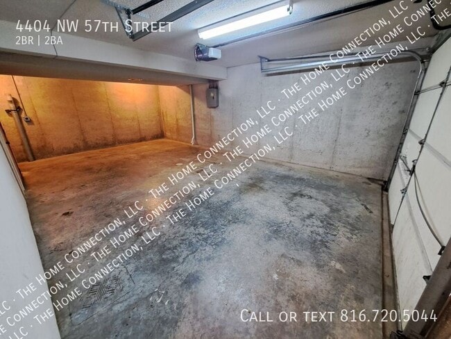 Building Photo - 4404 NW 57th St