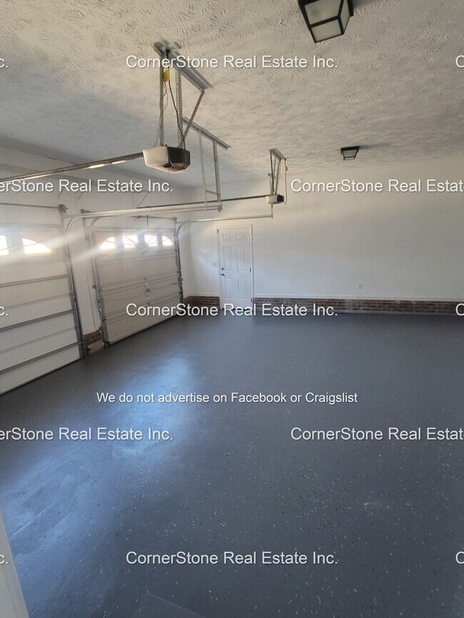 Building Photo - 3942 Watling Ct