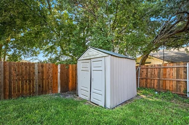 Building Photo - 8202 Weatherly Dr