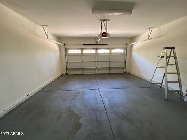Building Photo - 4242 N 27th St
