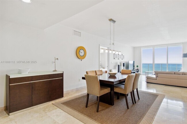 Building Photo - 1800 S Ocean Dr